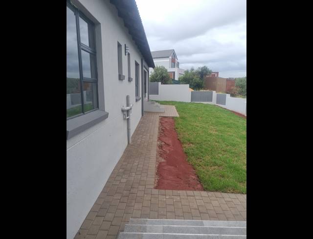 4 BEDROOM HOUSE FOR SALE IN XANADU ECO PARK